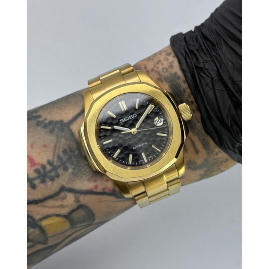 Custom Seiko Mod • Black Dimple Gold Nautilus • 40mm